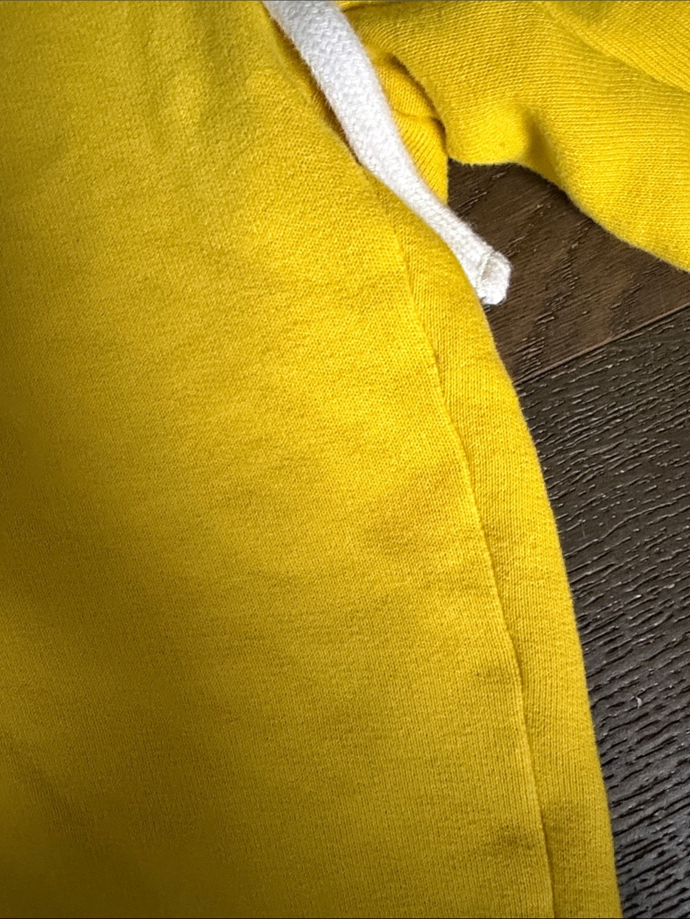 Hollister vintage yellow sweatpants - Picture 6 of 6